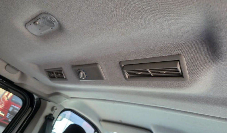 RENAULT Trafic  | FWD (przód) | Manualna | 125 KM | Brązowy full