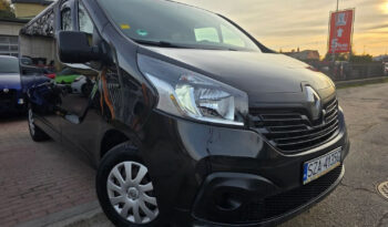 RENAULT Trafic  | FWD (przód) | Manualna | 125 KM | Brązowy full