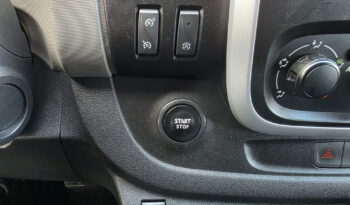 RENAULT Trafic  | FWD (przód) | Manualna | 125 KM | Brązowy full