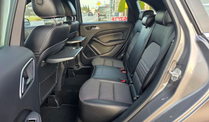 MERCEDES-BENZ Klasa B | FWD (przód) | Automatyczna | 156 KM | Srebrny full