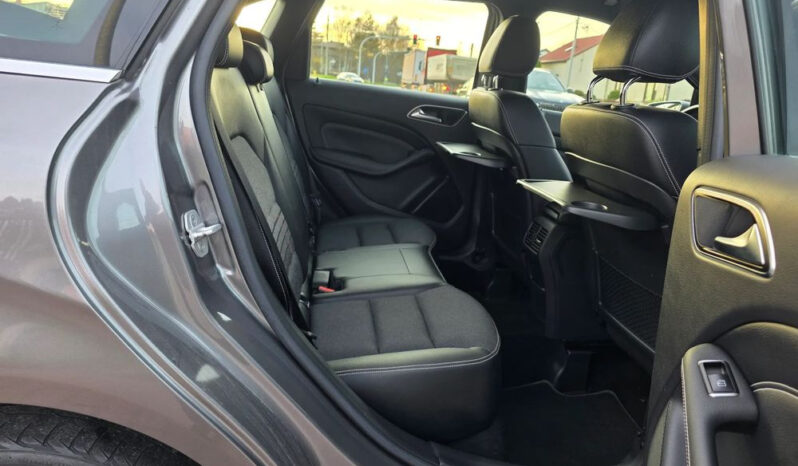 MERCEDES-BENZ Klasa B | FWD (przód) | Automatyczna | 156 KM | Srebrny full