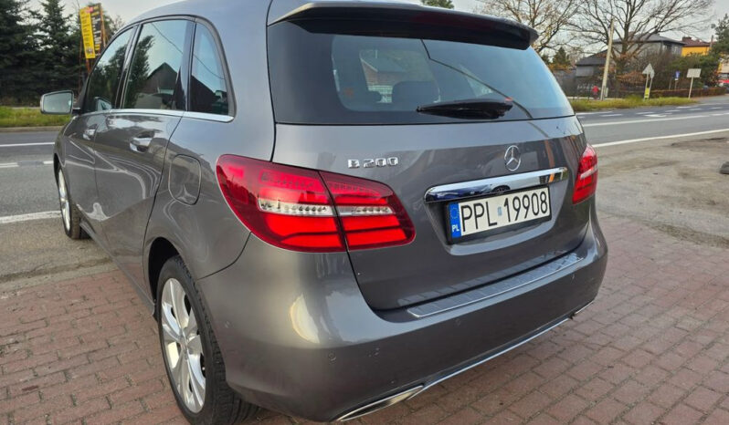 MERCEDES-BENZ Klasa B | FWD (przód) | Automatyczna | 156 KM | Srebrny full