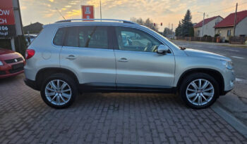 VOLKSWAGEN Tiguan  | FWD (przód) | Manualna | 140 KM | Srebrny full