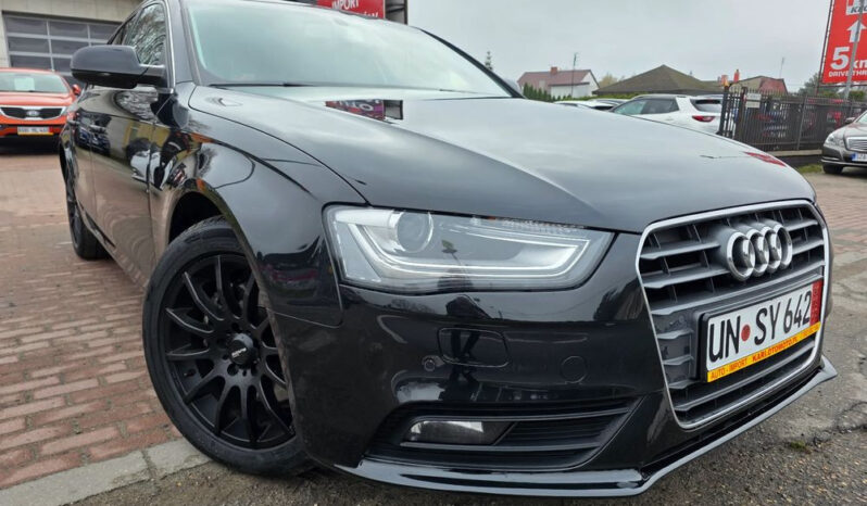 Audi A4 Avant | Fwd (Przód) | Automatyczna | 143 Km | Czarny