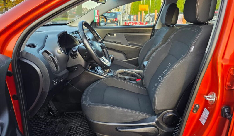 KIA Sportage  | FWD (przód) | Manualna | 135 KM | Pomarańczowy full