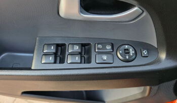 KIA Sportage  | FWD (przód) | Manualna | 135 KM | Pomarańczowy full