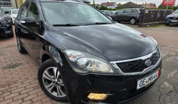 KIA Ceed  | FWD (przód) | Manualna | 128 KM | Czarny full