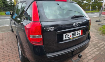 KIA Ceed  | FWD (przód) | Manualna | 128 KM | Czarny full
