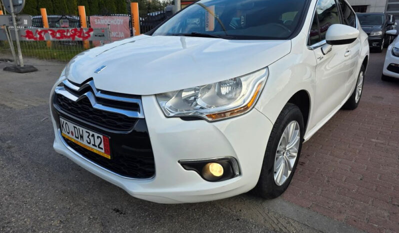 CITROEN DS4  | FWD (przód) | Manualna | 112 KM | Srebrny full