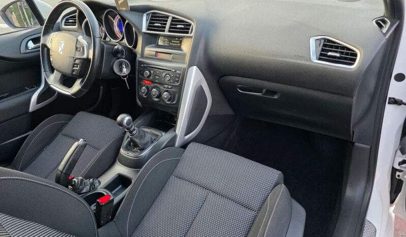 CITROEN DS4  | FWD (przód) | Manualna | 112 KM | Srebrny full