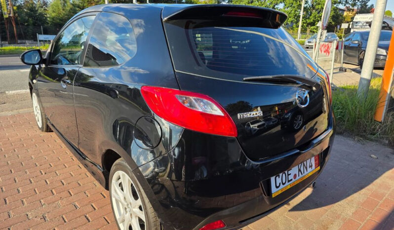 MAZDA 2 | FWD (przód) | Manualna | 85 KM | Czarny full