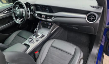 ALFA ROMEO Stelvio  | 4×4 (stały) | Automatyczna | 190 KM | Fioletowy full