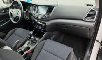 HYUNDAI Tucson  | FWD (przód) | Manualna | 116 KM | Biały full