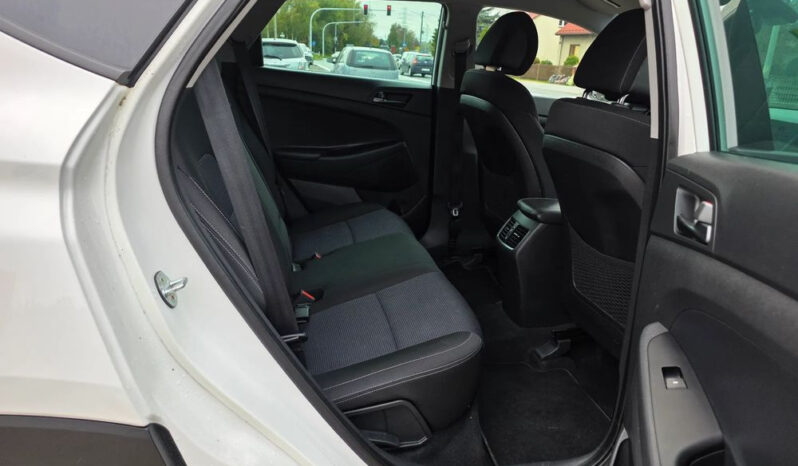 HYUNDAI Tucson  | FWD (przód) | Manualna | 116 KM | Biały full