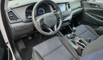 HYUNDAI Tucson  | FWD (przód) | Manualna | 116 KM | Biały full