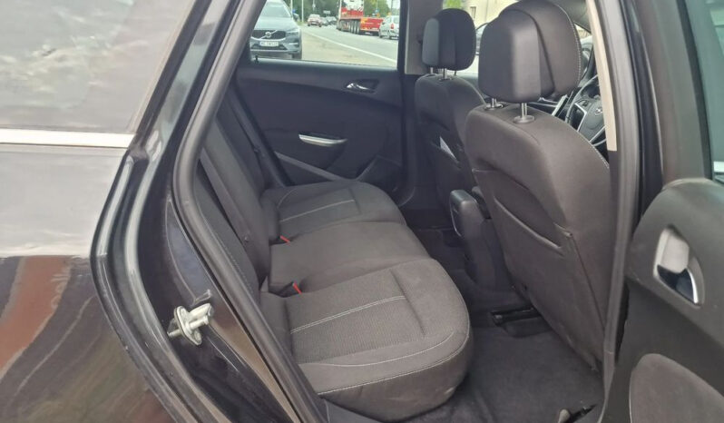 OPEL Astra | FWD (przód) | Manualna | 140 KM | Czarny full