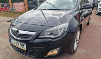 OPEL Astra | FWD (przód) | Manualna | 140 KM | Czarny full