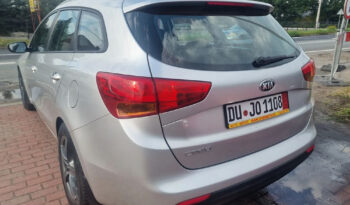 KIA Ceed  | FWD (przód) | Manualna | 135 KM | Srebrny full