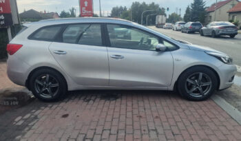 KIA Ceed  | FWD (przód) | Manualna | 135 KM | Srebrny full