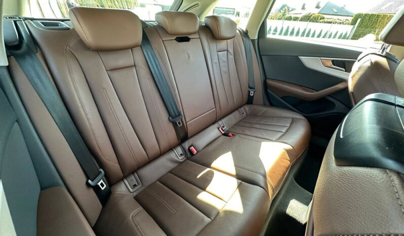 AUDI A4 Avant | 4×4 (stały) | Automatyczna | 190 KM | Brązowy full