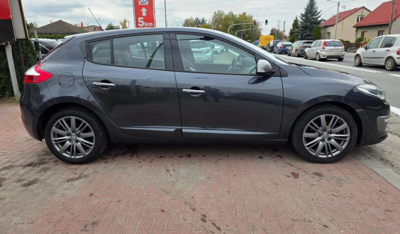 RENAULT Megane  | FWD (przód) | Manualna | 116 KM | Czarny full