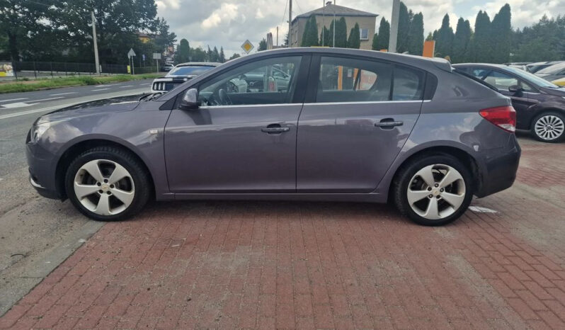 CHEVROLET Cruze  | FWD (przód) | Automatyczna | 141 KM | Szary full