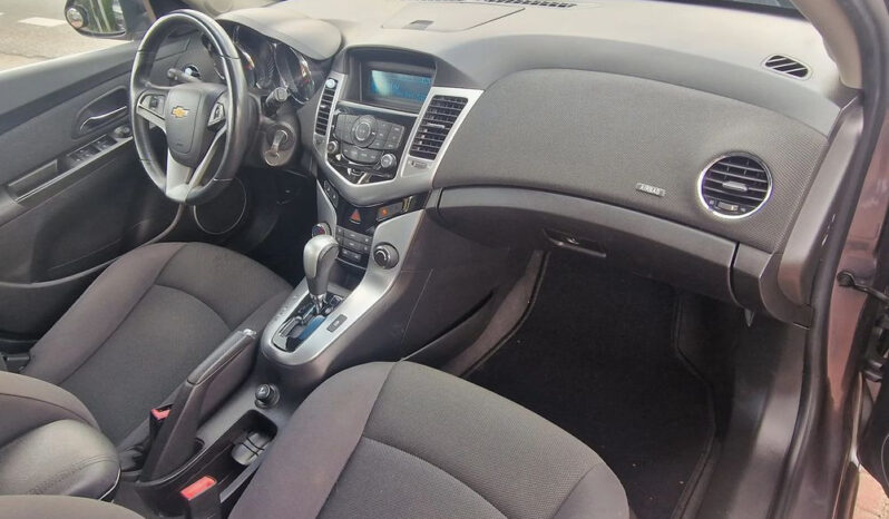 CHEVROLET Cruze  | FWD (przód) | Automatyczna | 141 KM | Szary full
