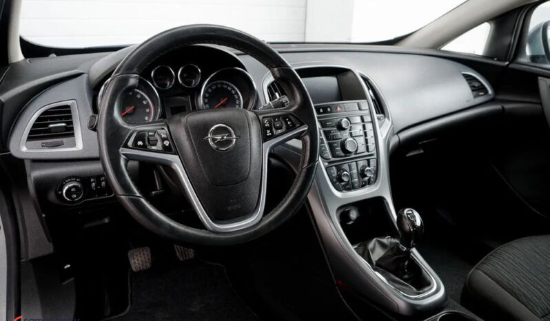 OPEL Astra | FWD (przód) | Manualna | 140 KM | Szary full