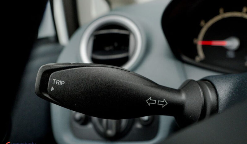 FORD Fiesta  | FWD (przód) | Manualna | 96 KM | Biały full