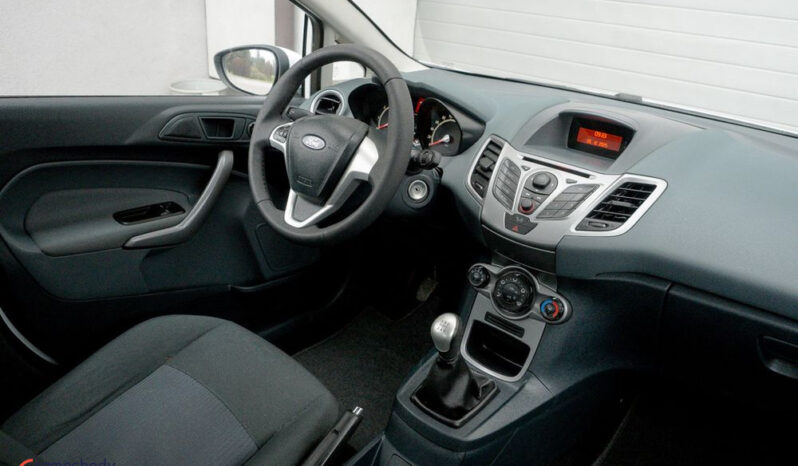 FORD Fiesta  | FWD (przód) | Manualna | 96 KM | Biały full