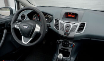 FORD Fiesta  | FWD (przód) | Manualna | 96 KM | Biały full