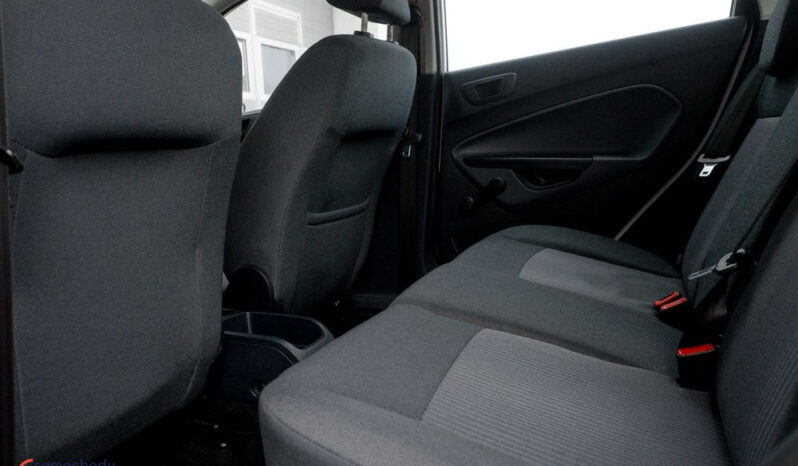 FORD Fiesta  | FWD (przód) | Manualna | 96 KM | Biały full