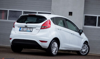 FORD Fiesta  | FWD (przód) | Manualna | 96 KM | Biały full