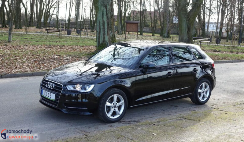 AUDI A3  | FWD (przód) | Manualna | 105 KM | Czarny full