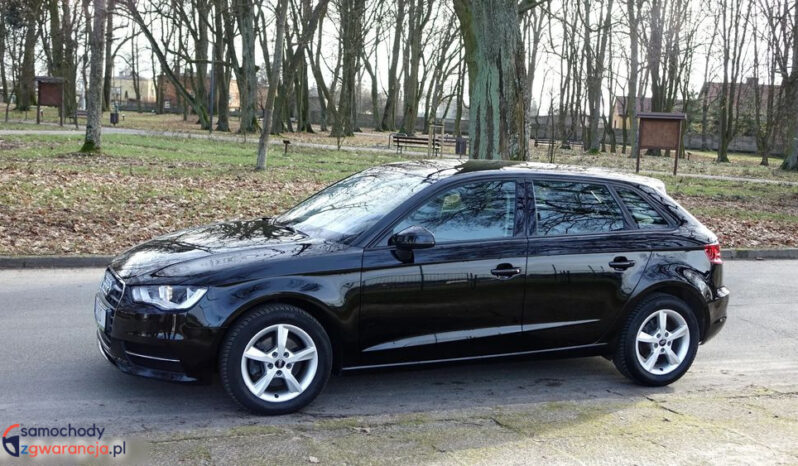 AUDI A3  | FWD (przód) | Manualna | 105 KM | Czarny full