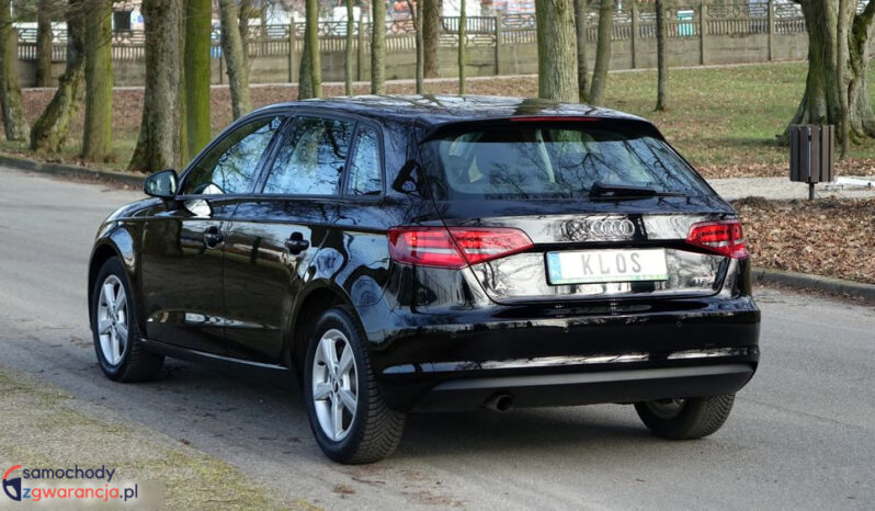 AUDI A3  | FWD (przód) | Manualna | 105 KM | Czarny full