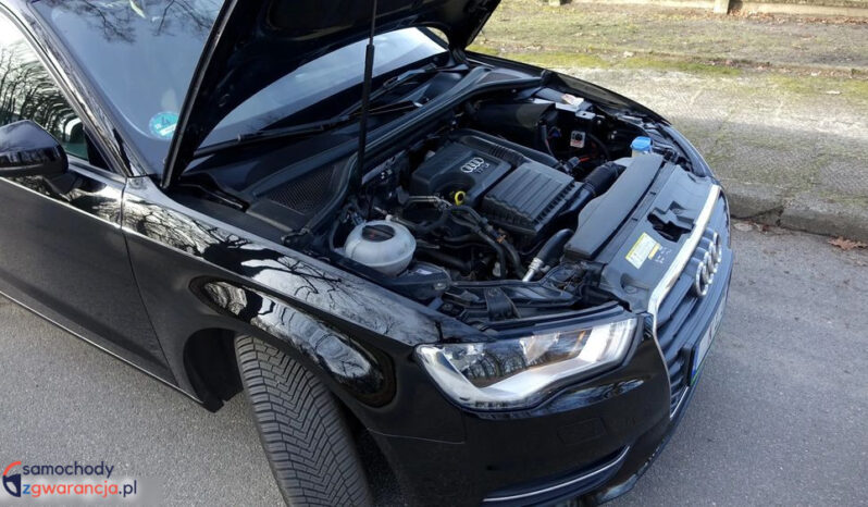 AUDI A3  | FWD (przód) | Manualna | 105 KM | Czarny full