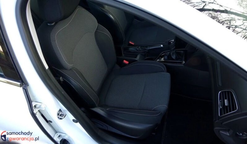 RENAULT Megane  | FWD (przód) | Manualna | 100 KM | Biały full