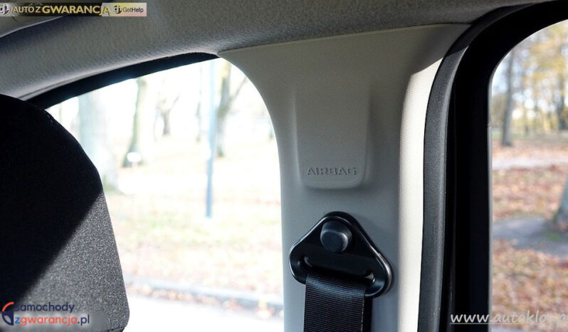 DACIA Duster  | FWD (przód) | Manualna | 90 KM | Czarny full