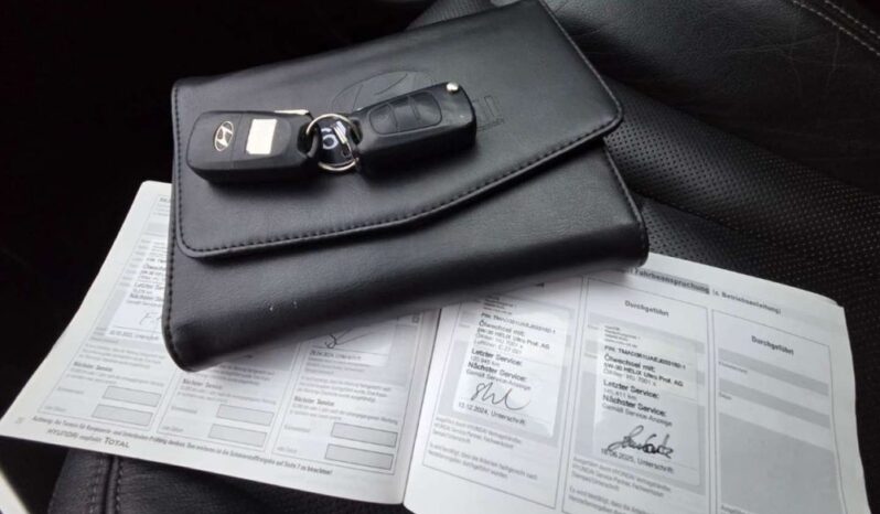 HYUNDAI I30  | FWD (przód) | Manualna | 110 KM | Szary full