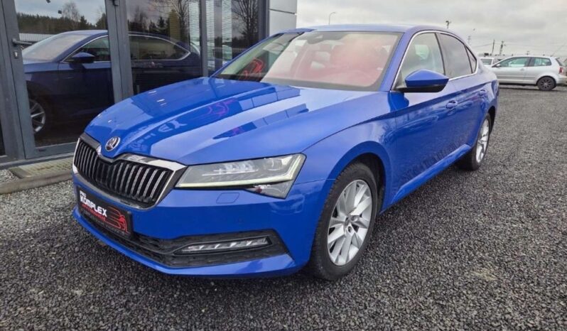 SKODA Superb  | FWD (przód) | Automatyczna | 150 KM | Niebieski full
