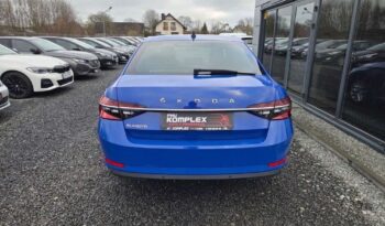 SKODA Superb  | FWD (przód) | Automatyczna | 150 KM | Niebieski full