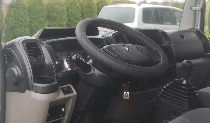 RENAULT Maxity | RWD (tył) | Manualna | 131 KM | Biały full