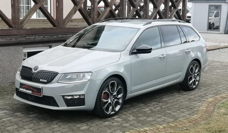 SKODA Octavia  | FWD (przód) | Automatyczna | 184 KM | Szary full