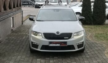 SKODA Octavia  | FWD (przód) | Automatyczna | 184 KM | Szary full