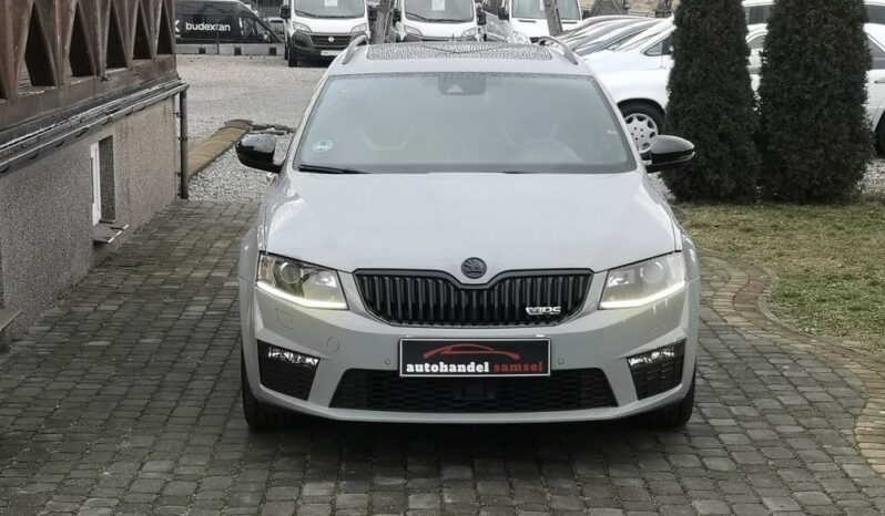 SKODA Octavia  | FWD (przód) | Automatyczna | 184 KM | Szary full