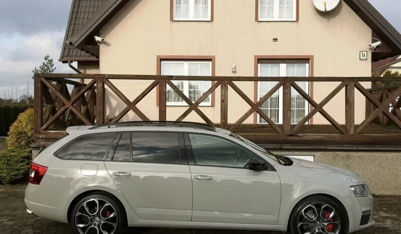 SKODA Octavia  | FWD (przód) | Automatyczna | 184 KM | Szary full