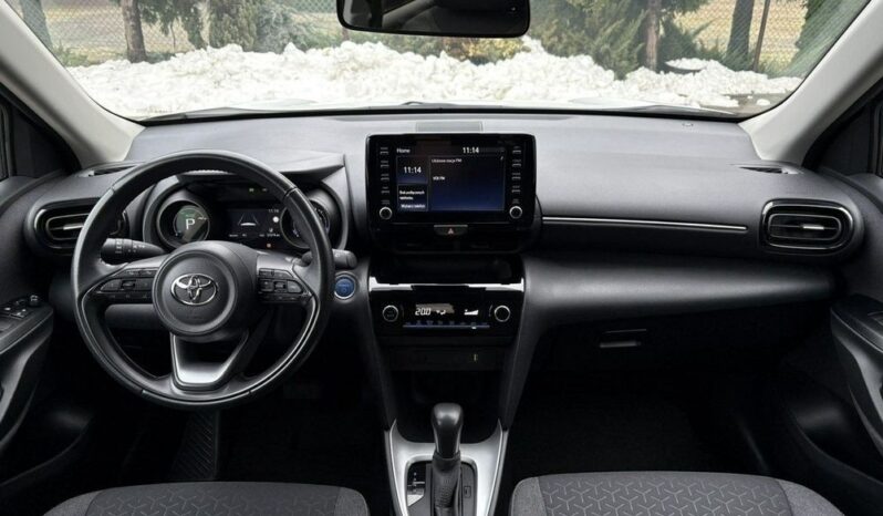 TOYOTA Yaris Cross | FWD (przód) | Automatyczna | 92 KM | Biały full