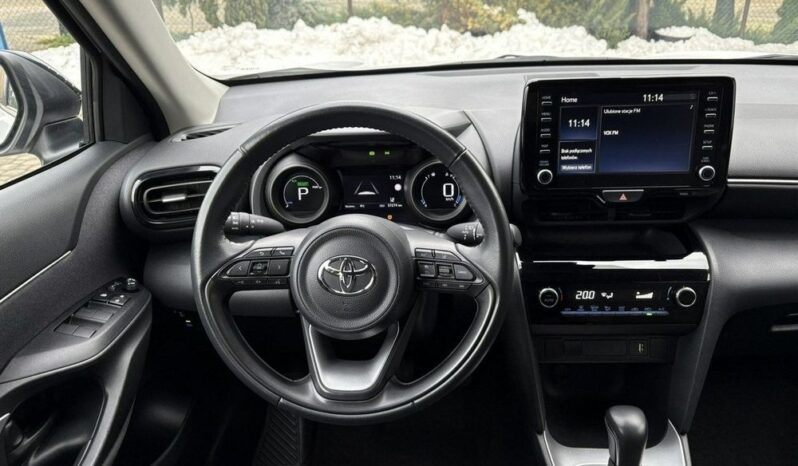 TOYOTA Yaris Cross | FWD (przód) | Automatyczna | 92 KM | Biały full