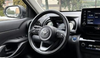 TOYOTA Yaris Cross | FWD (przód) | Automatyczna | 92 KM | Biały full